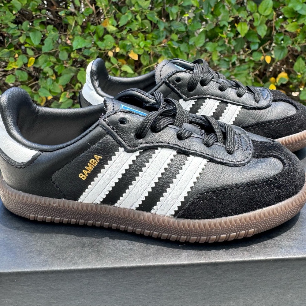 adidas Originals Samba Kids Sneakers - Black and White